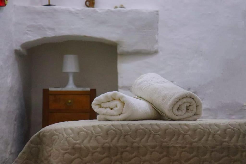 I Trulli D'A Ross Vila Ceglie Messapica Exterior foto