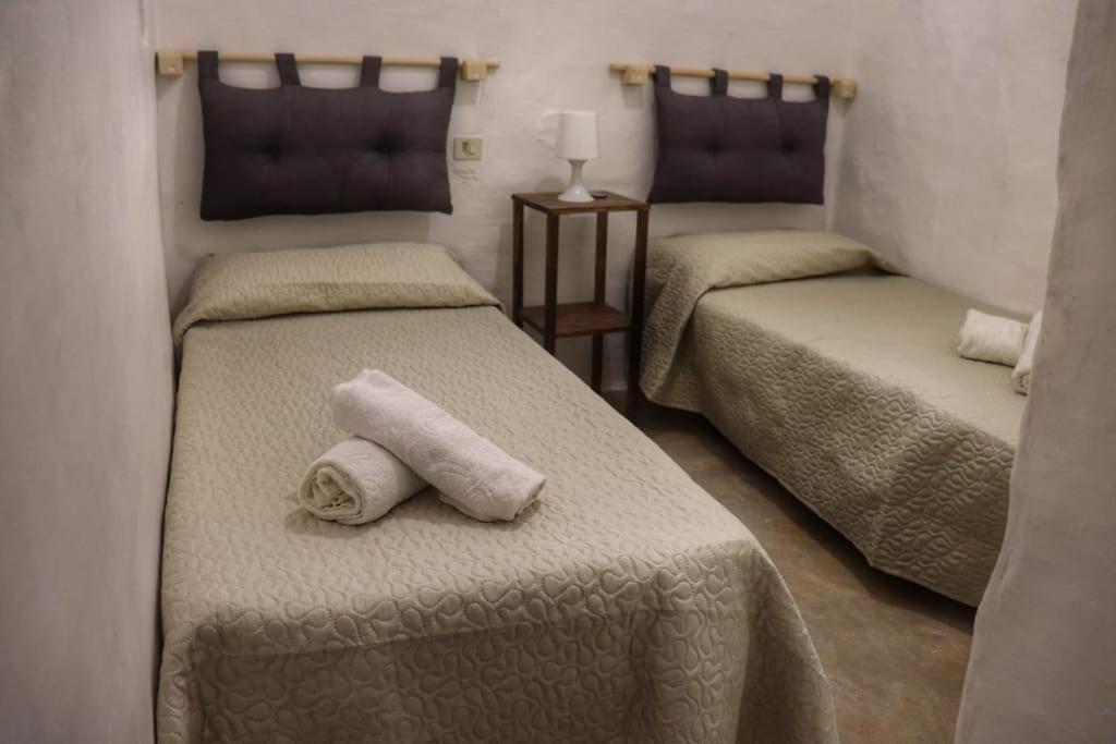 I Trulli D'A Ross Vila Ceglie Messapica Exterior foto