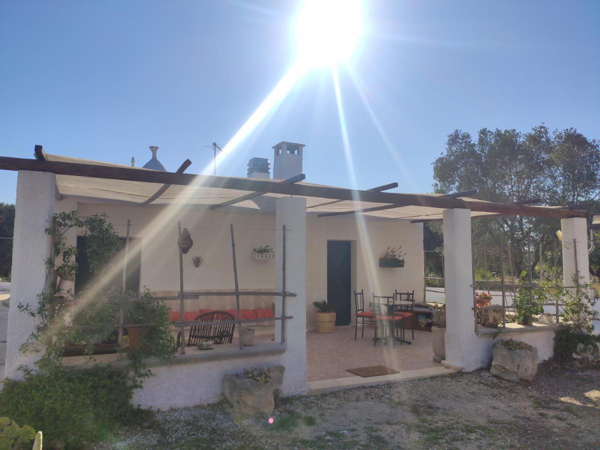 I Trulli D'A Ross Vila Ceglie Messapica Exterior foto